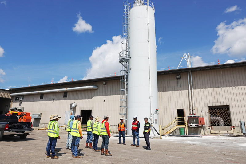 commercial & industrial roof restoration services
