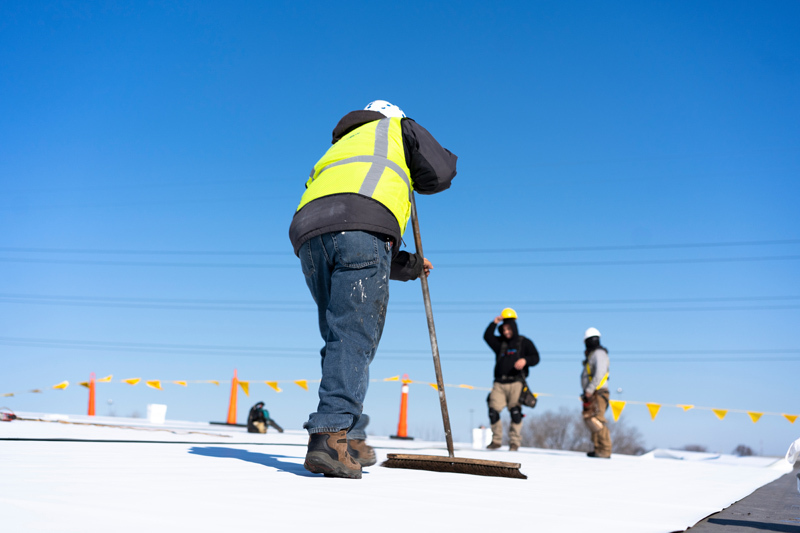 Benefits of Choosing Acrylic Roof Coating